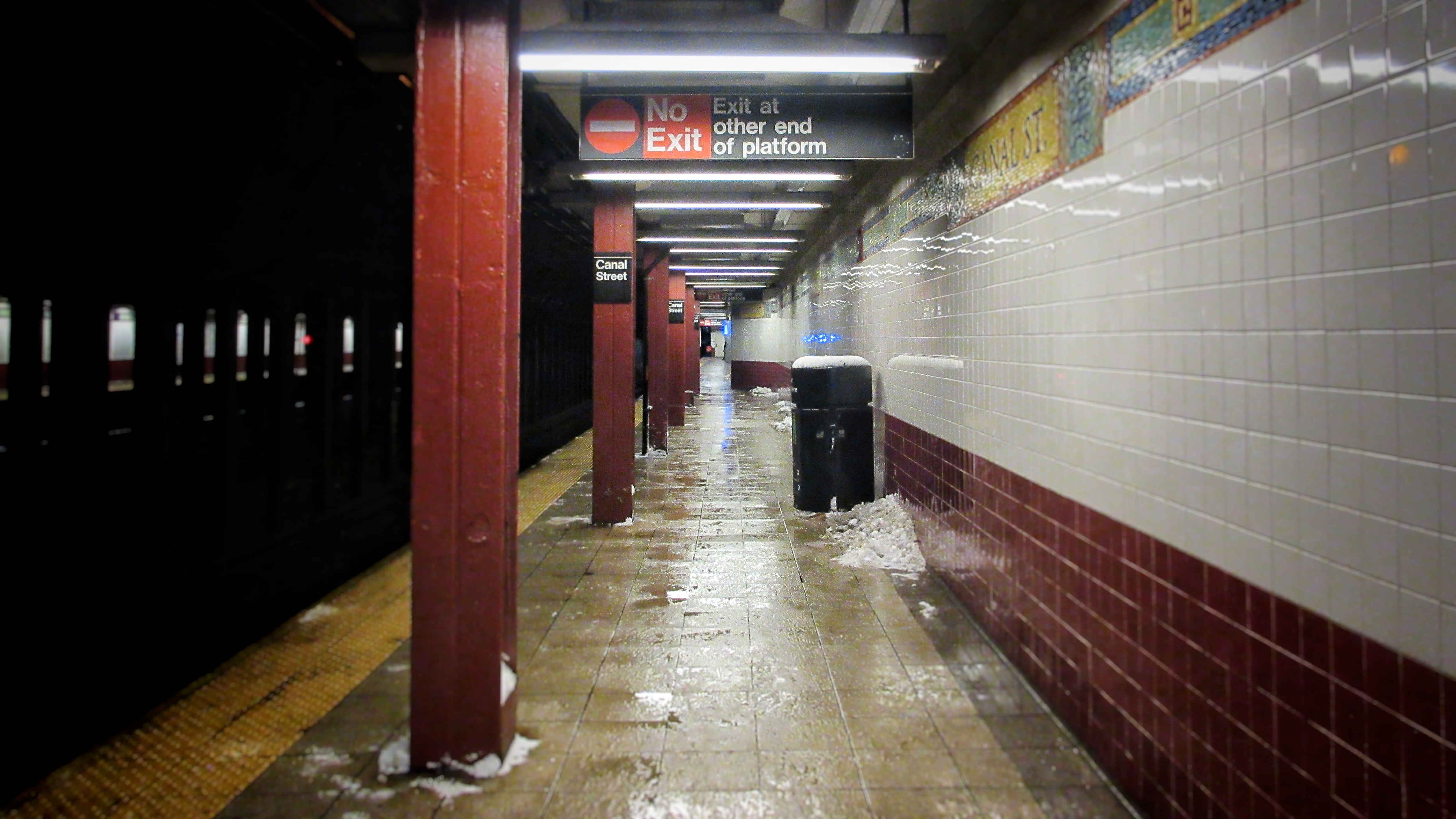 Subway, Canal Street, snow